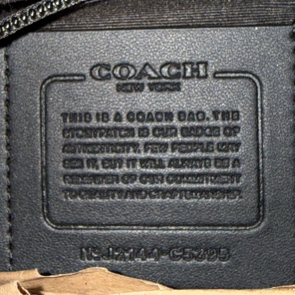 Coach Two-Tone Tan and Black Messenger Bag - Picture 5 of 10